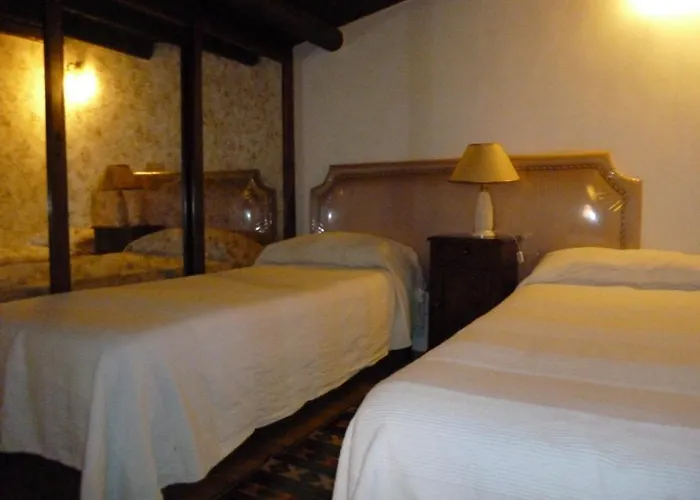 Ξενοδοχείο με διαμερίσματα Relais Michelangelo *